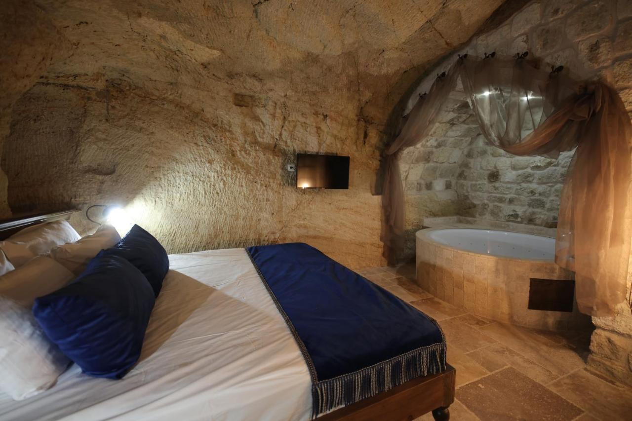 Uerguep Cave Suites Exterior photo